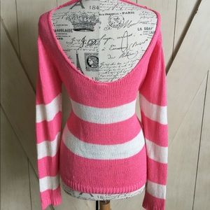 💗💗PINK Scoop Back Pink & White Sweater 💗💗